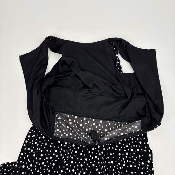 Petite Black with White Polka Dots Sleeveless Ruched Waist Dress, Small - Picture 15 of 16